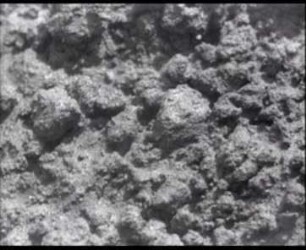 Bodenstruktur - Regenwirkung - Drehstrahlregner 20-mm-Düse - 2,6 atü - Sandig-toniger Lehm