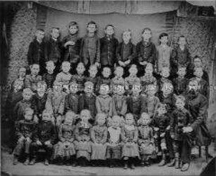 Einklassenschule. Etzin, Kreis Ost-Havelland.
