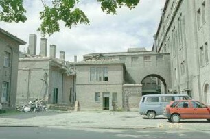 Betriebs-Berufs-Schule, 110 kV-Schalthaus, 6 kV-Schalthaus, 6 kV-Sammelschienenbrücke, Maschinenhaus Werk II, von SO