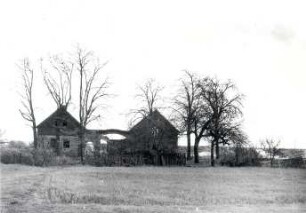 Bauernhof in Scado : Bauwesen - Wirtschaftsgebäude und Gehöfte. Ort: Škodow / Scado. Bauernhof.