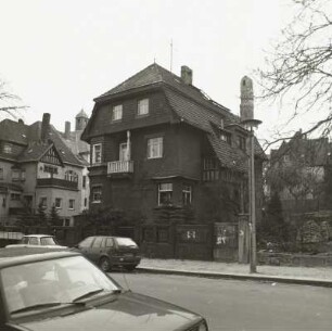 Dresden-Räcknitz, Mommsenstraße 1. Villa Viehweger (1904; H. Viehweger). Straßenansicht