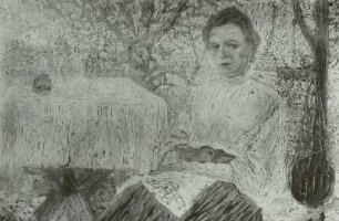 Sitzende Frau im Freien