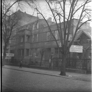 Negativ: Ruine, Ringstraße 54, 1951