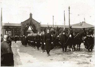 Die Beisetzung des Reichspräsidenten Ebert in Heidelberg am 5. März 1925 (Aufbahrung auf dem Bahnhofplatz)