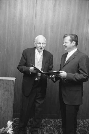 Verleihung des Dr.-Willmar-Schwabe-Preises an den Pharmakognosten Prof. Dr. Günter Willuhn im Rahmen der 24. Deutschen Therapiewoche