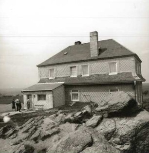 Wohnhaus, Satzung