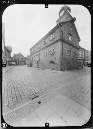 Bleicherode, Hauptstraße 37. Rathaus (1540). Eingangsseite