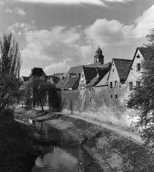 Donauwörth. Stadtmauer (1301/1500). Ansicht über den Wallgraben