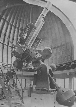 300 mm-Refraktor der Sternwarte Zeißwerk-Jena : Technikgeschichte | Physik | Optik | Astronomische Instrumente