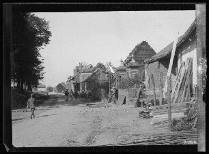 Montauban-de-Picardie (Dep. Somme, Frankreich)