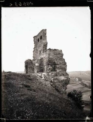 Burgruine, Foto: Schuster Mai 1913