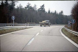Ausfahrt aus Tangente Nordost (Karlsruhe Richtung Iffezheim) zu Fahrbahn Nord der B500 (Badden-Baden Richtung Iffezheim)