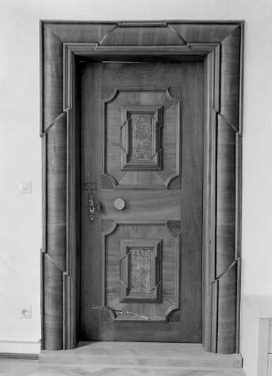 Haus zum Schneggen — Tür