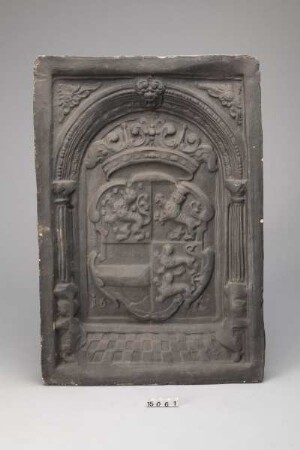 Ofenkacheln mit nassauischem Wappen — Ofenkachel mit Wappen von Nassau-Katzenelnbogen