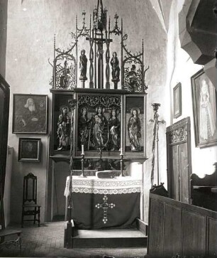 Marienaltar : Marienaltar. Holz, geschnitzt, gefaßt, zum Teil vergoldet (um 1502/1503; P. Breuer). Gnandstein, Burgkapelle