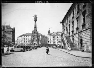Olmütz (Olomouc/Tschechische Republik). Straßenansicht mit Dreifaltigkeitssäule