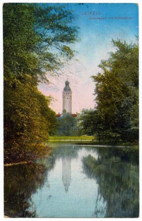 Leipzig: Johannapark mit Rathausturm
