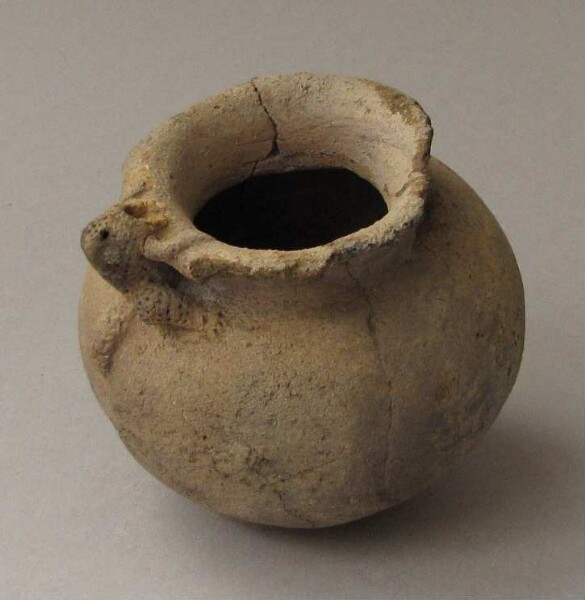 Clay vessel