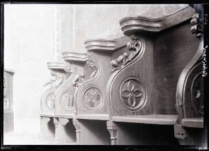 Stiftskirche; Chorgestühl, Detail
