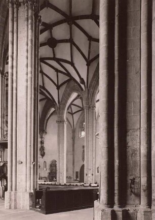 Katholische Stadtpfarrkirche zum Heiligen Kreuz, Dom