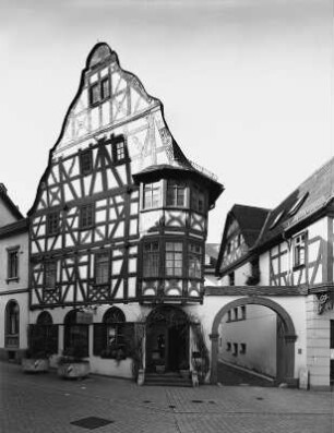 Limburg, Frankfurter Straße 2
