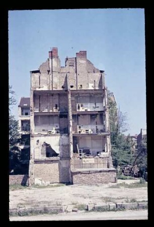 Ruine Landshuter Str. 18.6.55.