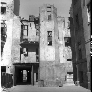 Negativ: Ruine, Dennewitzstraße 32, 1953