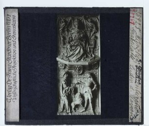 München, Frauenkirche,München, Frauenkirche, Grabmal Kaiser Ludwigs d. Bayern : Grabplatte von oben