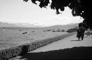 Lindau: Promenade, See mit Wellenschlag