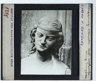 Straßburg, Münster : Südliches Westportal, rechtes Gewände, Kluge Jungfrau
