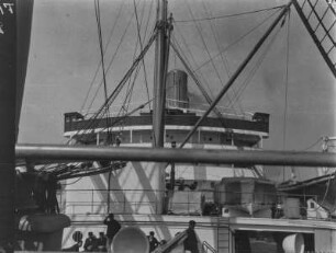 Schiffsdeck : Schiffsdeck des Dampfschiffes "Kaiserin August-Victoria"
