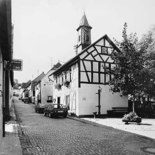 Brunnen; Idstein, Ortsstraße 1a