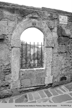 Portal, Sorano