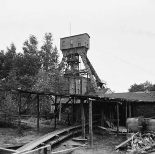 Oelsnitz, VEB Steinkohlenwerk : Karl-Liebknecht-Schacht, Fördergerüst Deutschlandschacht I