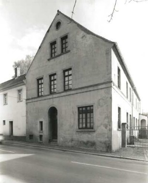 Wurzen, Stephanstraße 1. Wohnhaus (1850/1860)