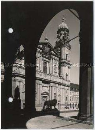 München, Stiftskirche St. Kajetan (Theatinerkirche)