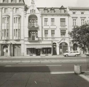 Wohn- und Geschäftshaus