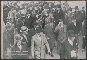 El Teniente General Uriburu en el hipódromo