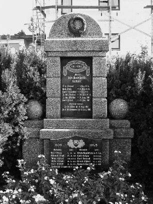 Gefallenendenkmal (Gefallenendenkmal); Grebenhain, Metzloser Straße