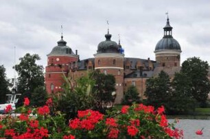 Mariefred - Schloss Gripsholm : Außenansicht des Schlosses Gripsholm, aufgenommen am 23. Juli 2012 in Mariefred