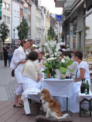 Diner en blanc