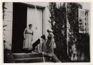 Luisenheim - Evakuierung der Schwestern. Niederstotzingen