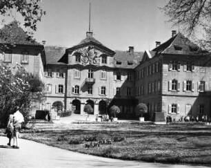 Ehrenhof