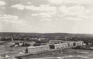 Dresden-Altstadt. Grunaer Straße. Blick vom Rathausturm nach Osten