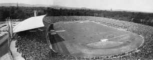 Fußballspiel im Wildparkstadion