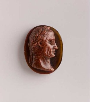 Kameo mit römischem Kaiser (Vespasian?), 17. Jh.