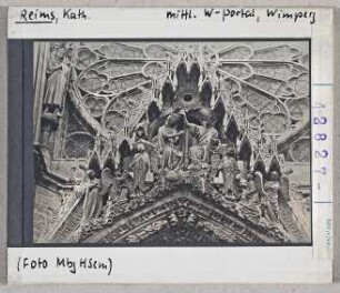 Reims: Kathedrale, mittleres Westportal, Wimperg