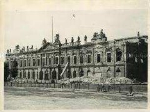 Der zerstörte Ostflügel des Berliner Zeughauses