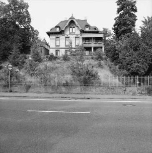 Villa Midgard; Walluf, Schöne Aussicht 11