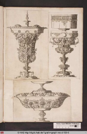 Pokal mit ornamentalen Verzierungen, Grotesken, Pfauen, Schildkröten, einem Löwen und Muscheln.